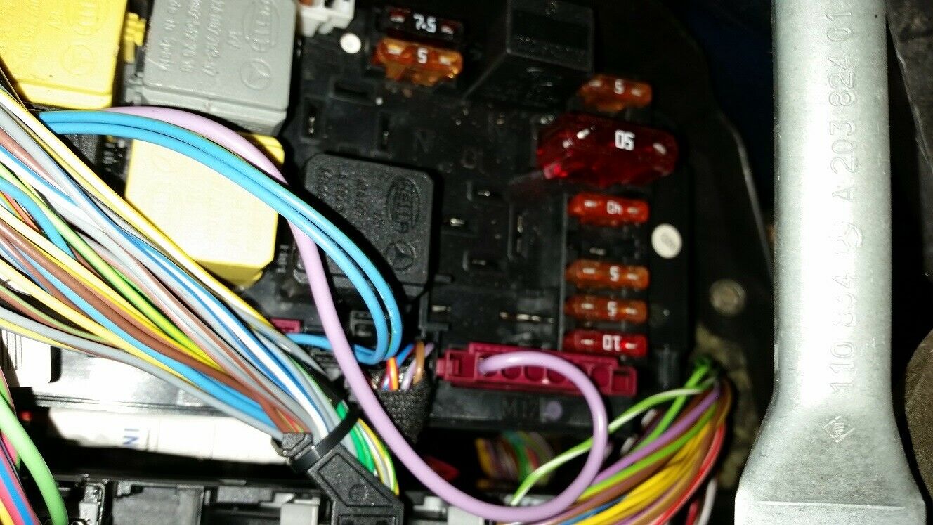 CL203: Sicherungsbelegungsplan (Batterie wird entladen)