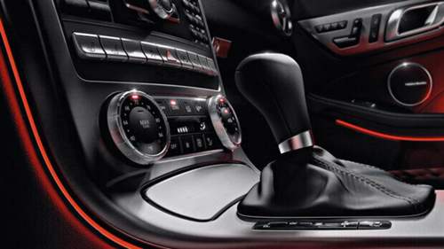 2015-slk-class-slk55-amg-roadster-019-mcfo