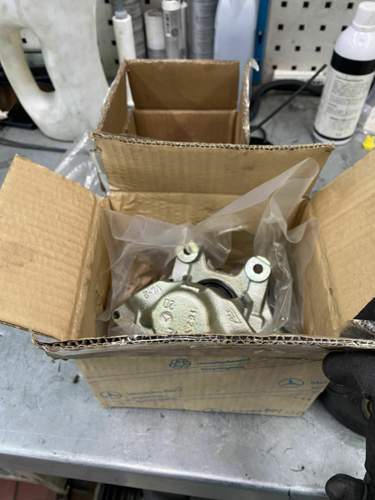 Neuer Bremssattel