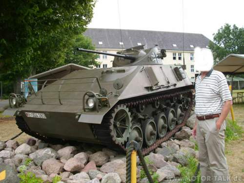 100-hotchkiss-panzer
