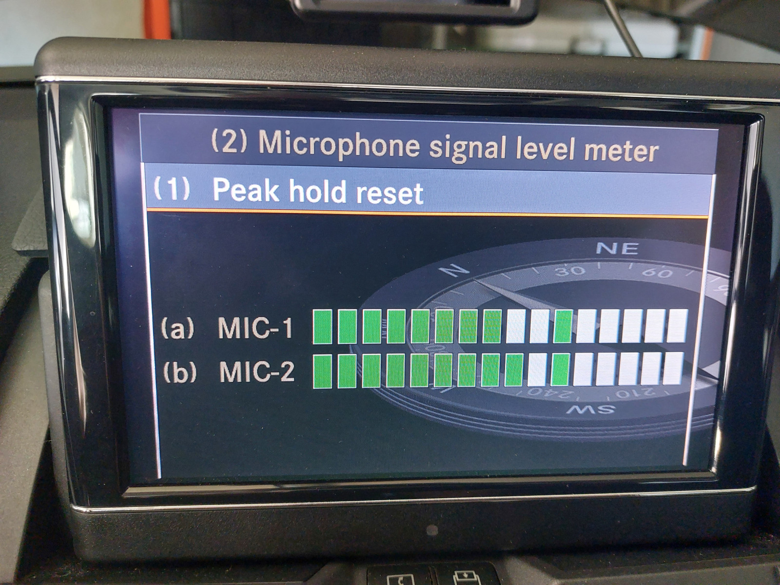 Comand 4.0 beide Mikrofone ohne Funktion