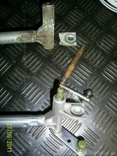 Corsa-c-100-scheibenwischergestaenge