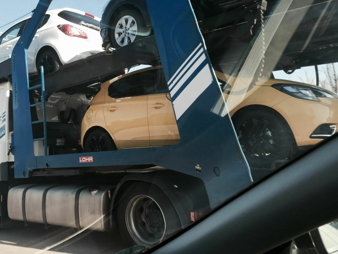 Corsa E welche Farben - Bilder in der freien Wildbahn?!