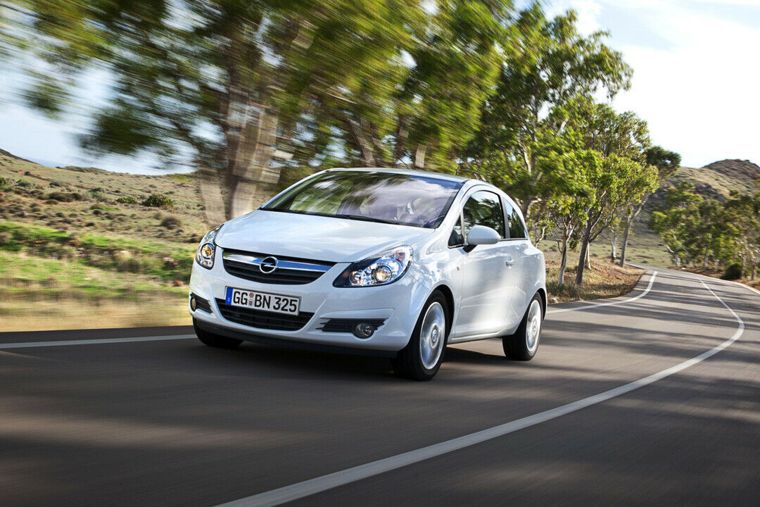 Mit 5.912 Neuzulassungen belegt der Opel Corsa den ersten Platz in der Kleinwagenklasse