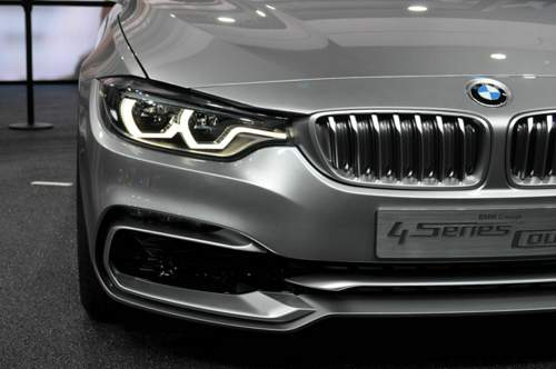 Bmw-4er-coupe-f32-2013-detroit-auto-show-live-04-2