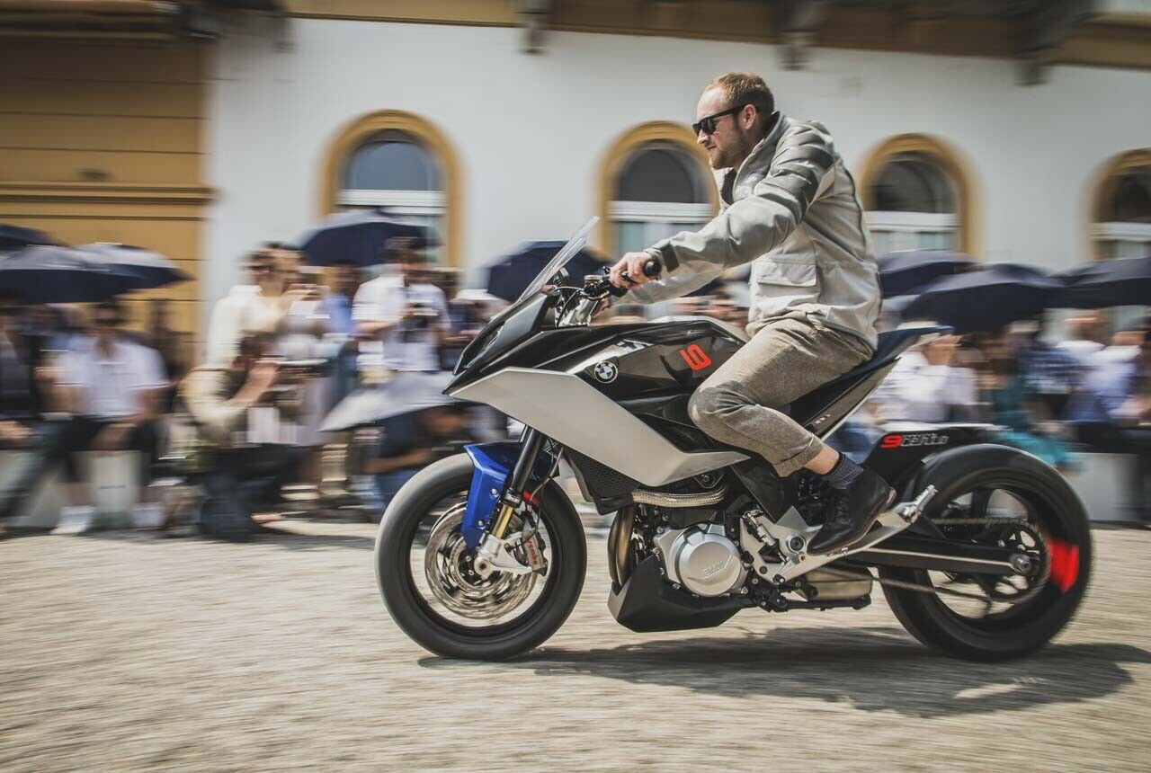 BMW zeigt als Schirmherr gerne Studien bei der Villa d'Este, dieses Jahr allerdings nur eine mit zwei Rädern, die Concept 9cento