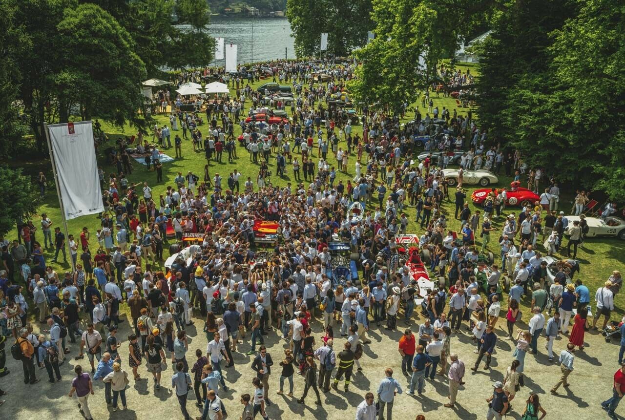 Natürlich sind nicht nur Millionäre beim Concorso d'Eleganza zugegen. Auf jeden Fall aber Petrolheads