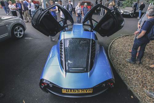 Riversimple Rasa mit Brennstoffzelle: Durch die Kiemen atmet der Zweisitzer nur Wasserdampf aus