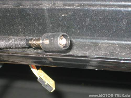 Antennenstecker radioseitig