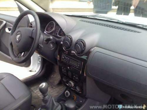 Dacia-duster-interior-1