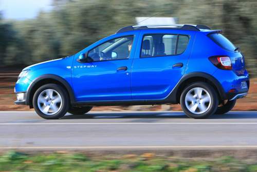 Höherlegung, höchste Ausstattung, moderner Renault-Motor: So sieht der meistverkaufte Dacia Sandero aus