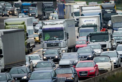 Stickoxide entstehen überall dort, wo Verbrennungsprozesse stattfinden