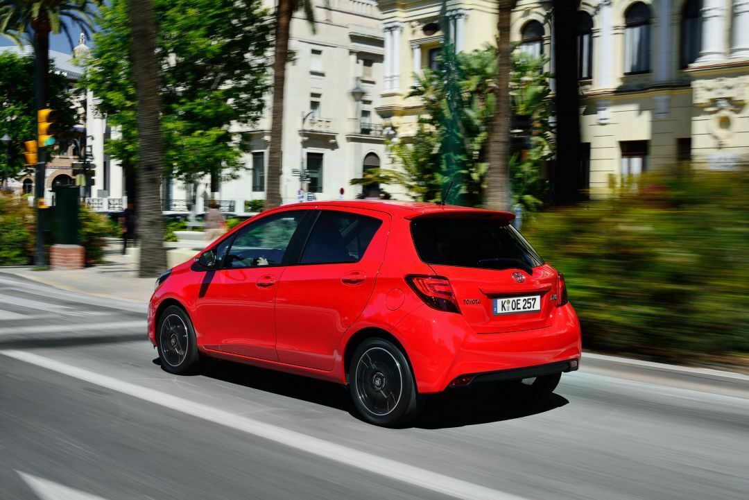 In den Handel kommt der Yaris im August, ab 11.990 Euro