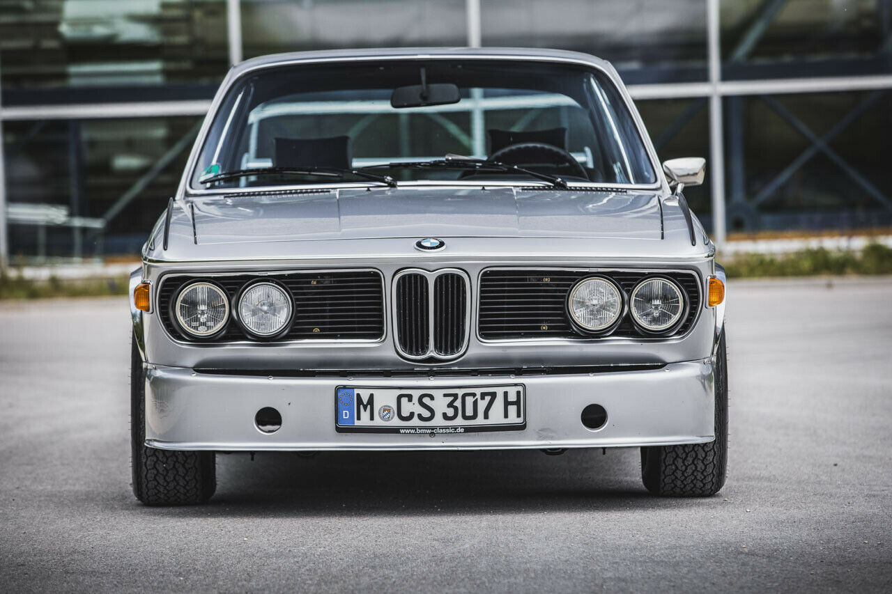 7,5 Sekunden braucht der 3.0 CSL um die 100 km/h-Marke zu erreichen