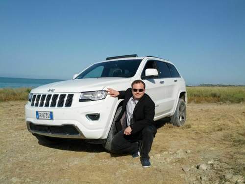 MOTOR-TALK-Redakteur Björn Tolksdorf findet: Der Jeep schafft den Spagat zwischen Onroad-Komfort und Offroad-Fähigkeiten prima
