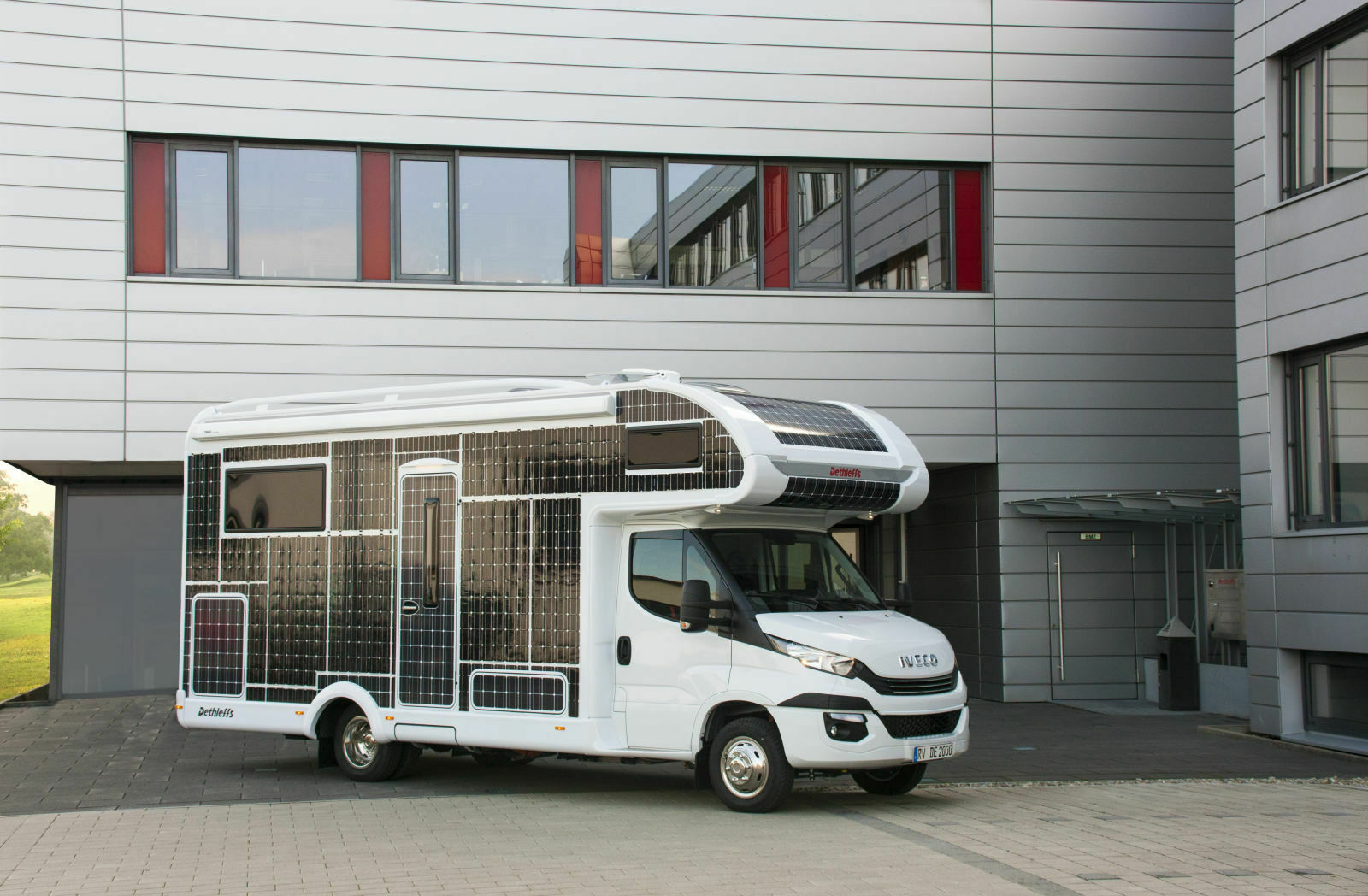 Darf 5,6 Tonnen wiegen, fährt aber nur 200 Kilometer weit: Von der Serienreife ist das erste rein elektrische Wohnmobil noch ein Stück entfernt