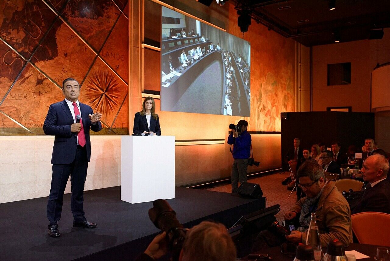Keine Zeit für die IAA: Renault-Chef, Nissan-Präsident und Mitsubishi-Aufseher Carlos Ghosn stellte in Paris seinen Plan für die Zukunft des Unternehmensverbunds vor