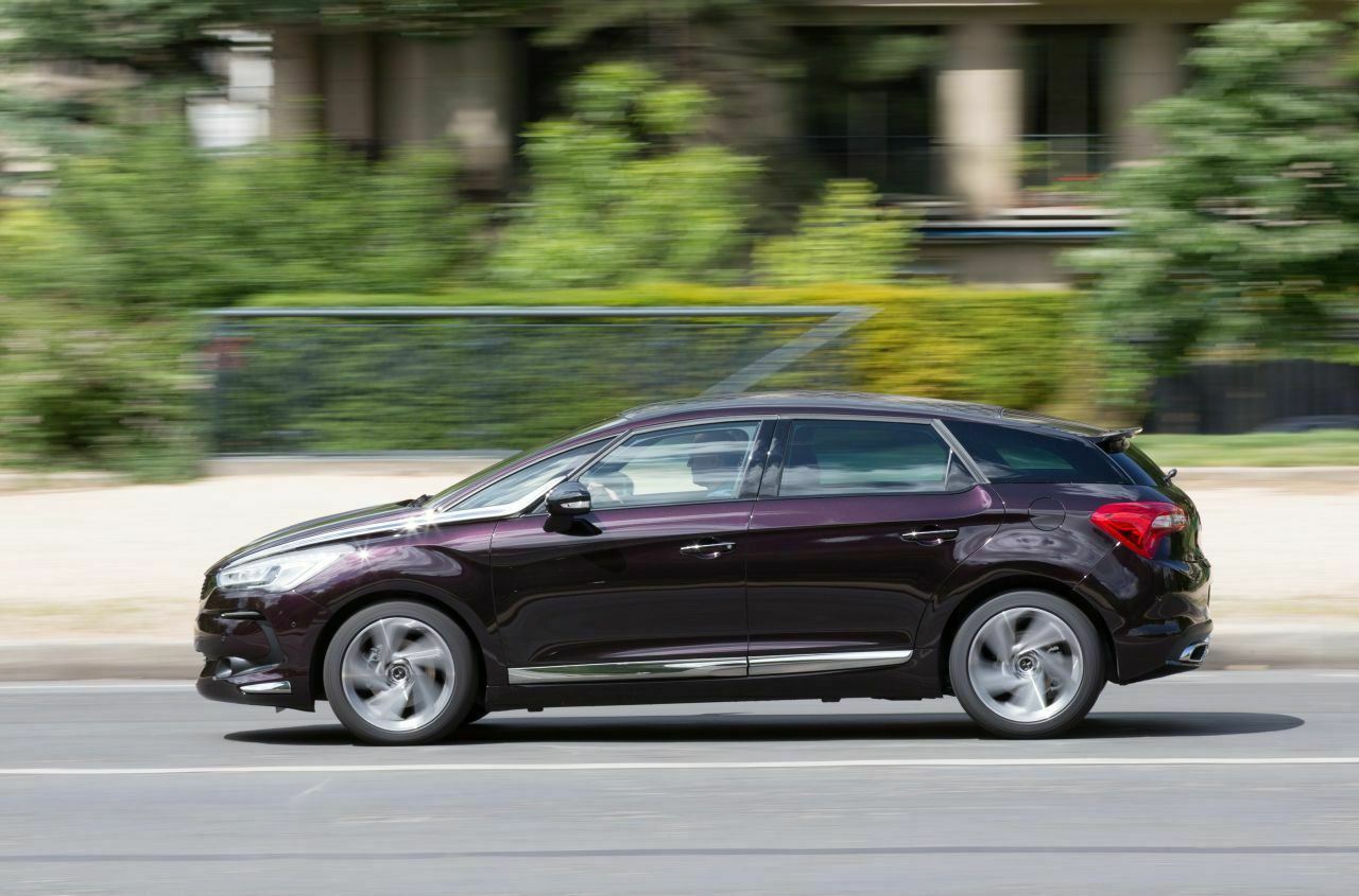DS 5: Seitenansicht