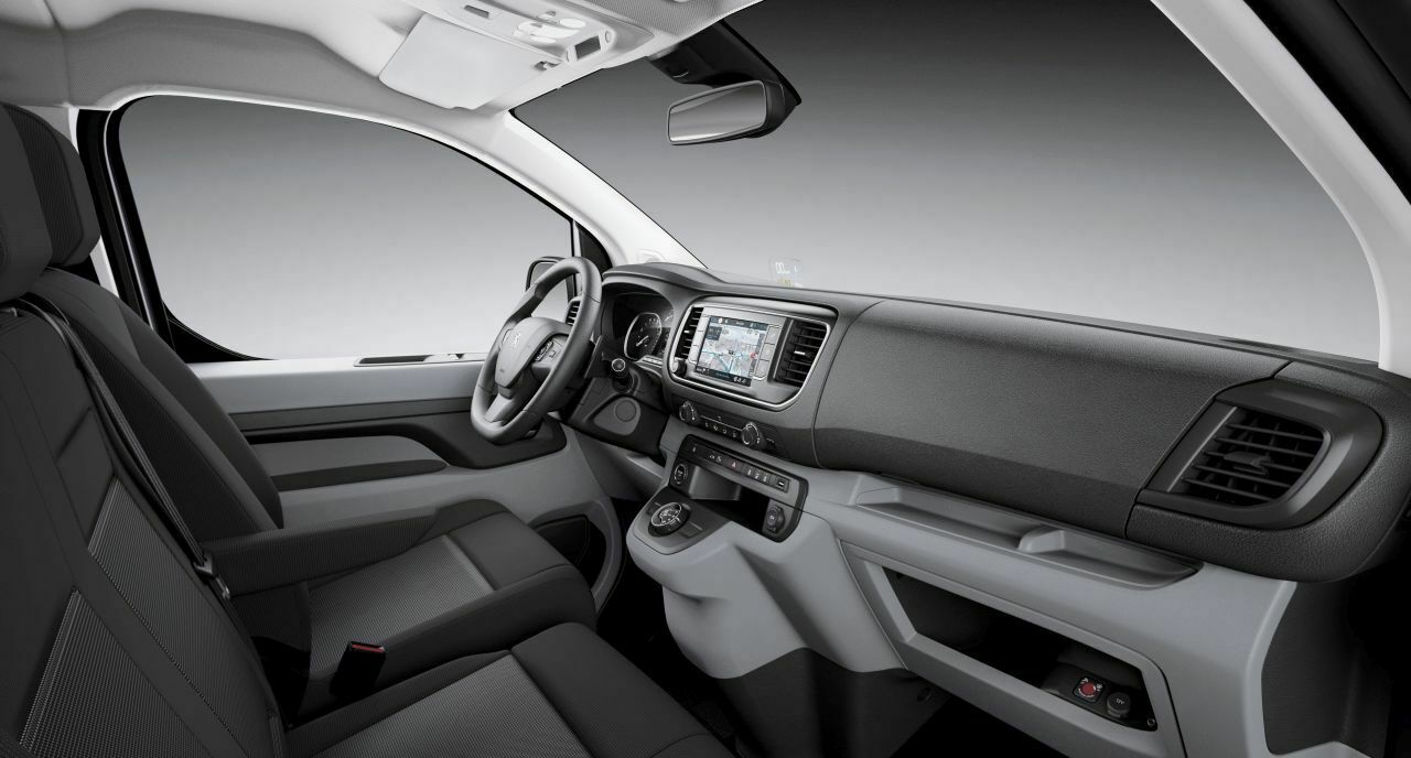 Peugeot Expert: Blick ins Cockpit