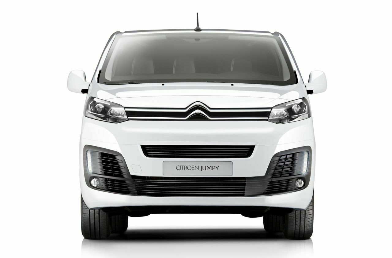 Citroën Jumpy: Front