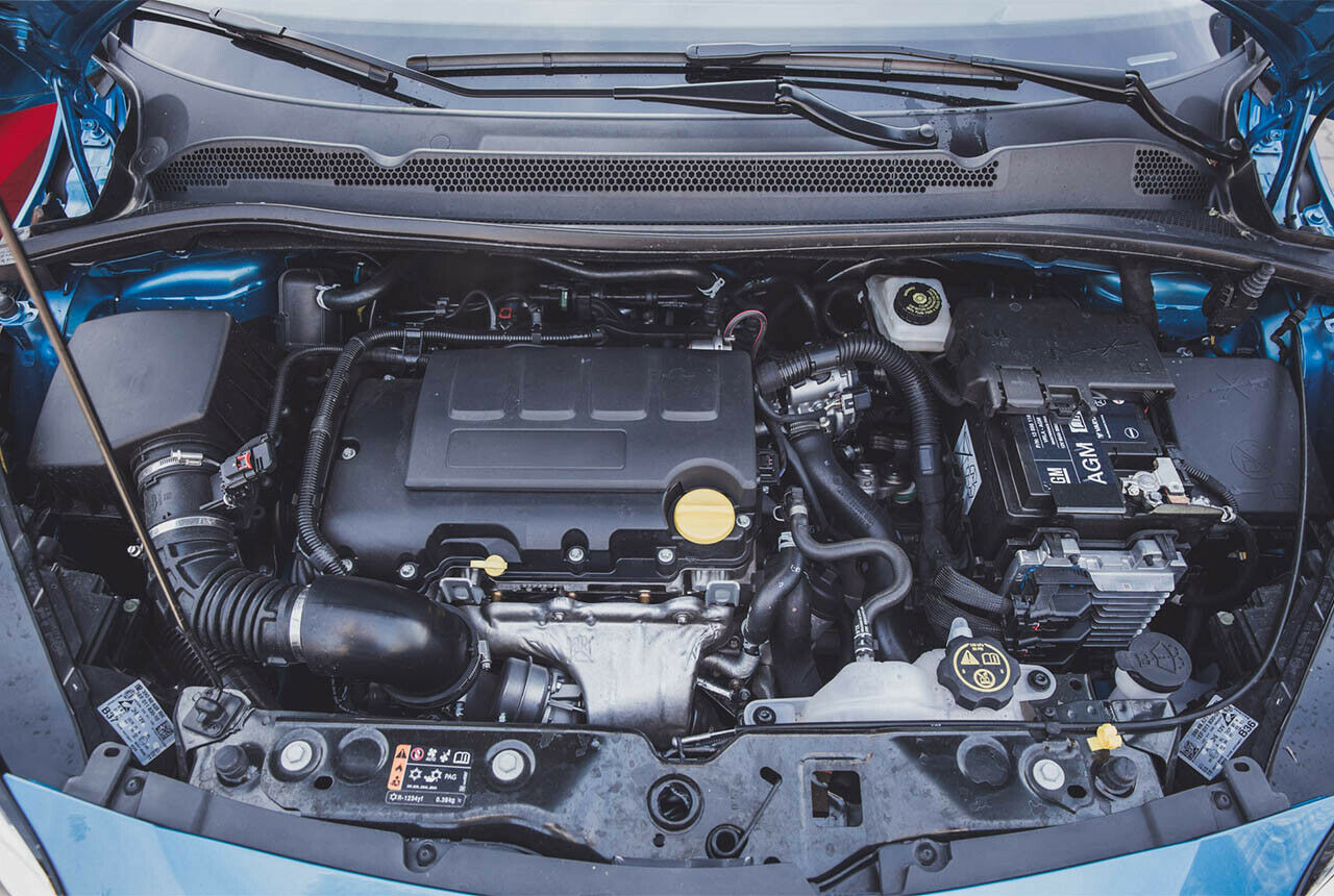 Der 1,4-Liter Vierzylinder-Turbobenziner im Opel Corsa leistet 100 PS. Wir kamen auf Verbrauchswerte im Bereich der 6-Liter-Marke