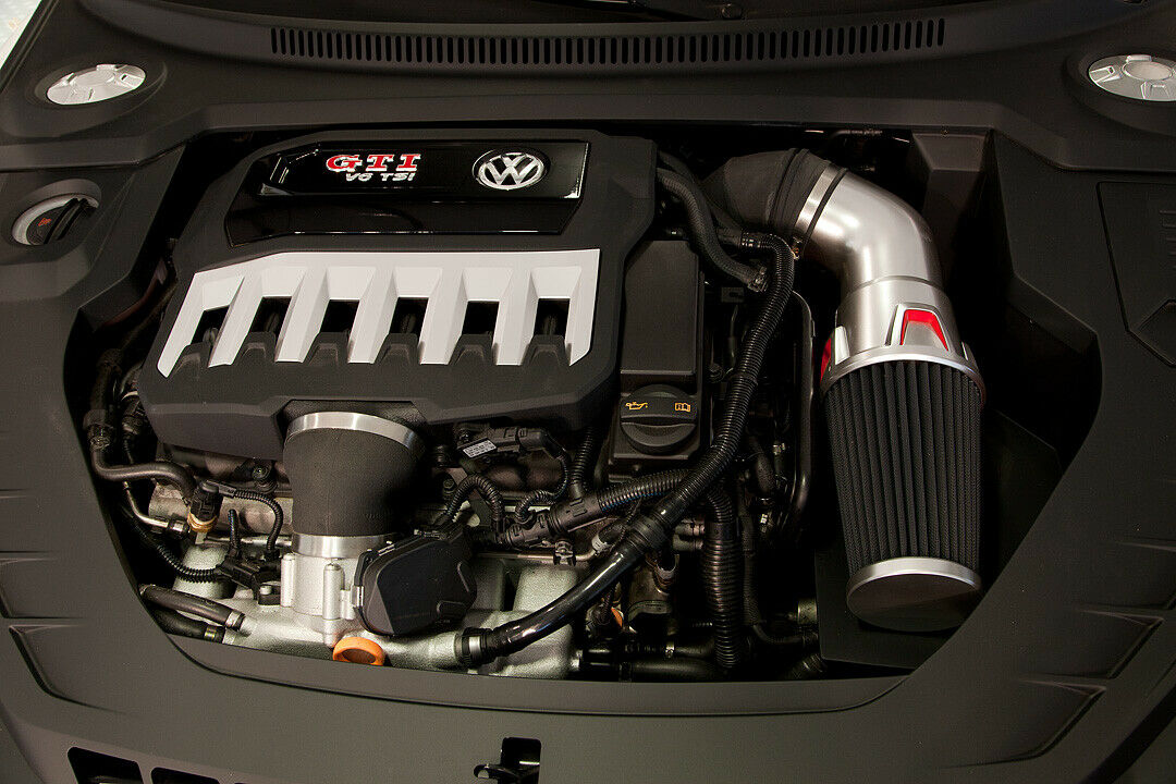 Hier freut sich das Tuner-Herz: Ein 3,0-Liter-VR6-Motor mit zwei Turboladern und 503 PS im Design Vision GTI