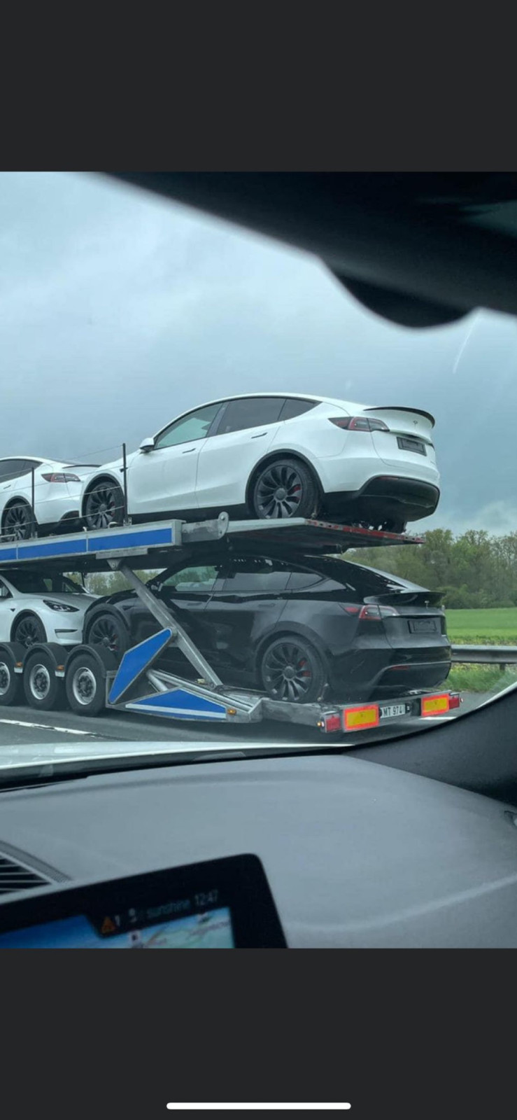 *Das Model Y Wartezimmer* - Lieferzeiten, Zulassung, etc.