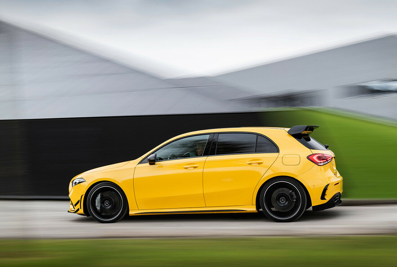 Mercedes-AMG verspricht Querdynamik auf dem Niveau des A45 der Vorgängergeneration W176