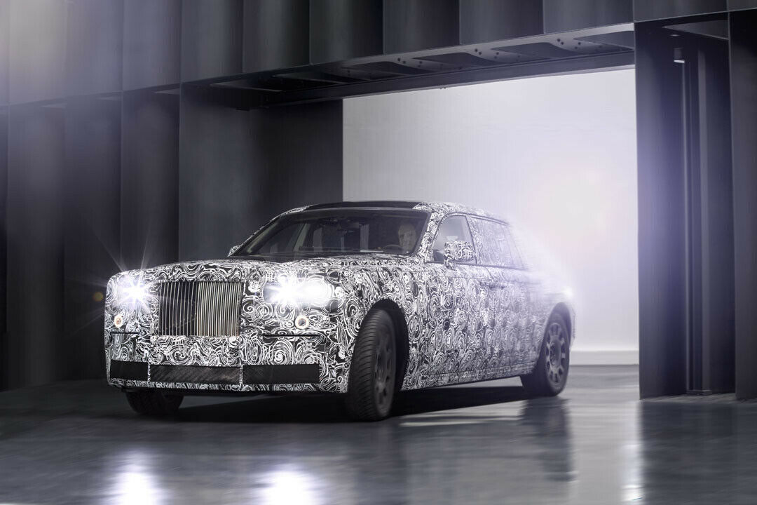 Rolls-Royce testet eine neue Fahrzeugarchitektur. Der Allrad-Antrieb für das kommende SUV wurde bereits im April 2015 getestet