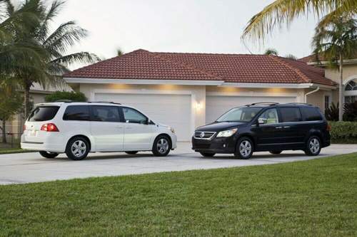 Der VW Routan basiert auf dem Chrysler Voyager und wird von VW nur in den USA verkauft. Der Erfolg ist überschaubar