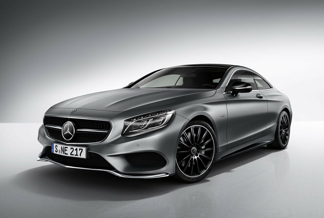 Mercedes S-Klasse Coupé "Night Edition": Viel schwarz zeichnet das Sondermodell aus, der matte Lack ist optional