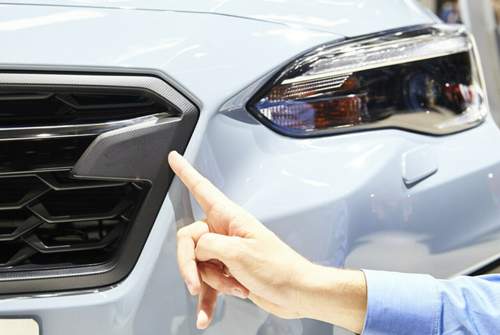 "Geriffeltes Plastik" klingt per se nicht besonders sexy. Sieht im Falle des Subaru XV aber gut aus. Und passt zum Fahrzeug