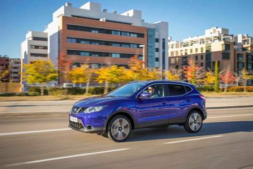 Crossover und SUV erreichen hohe Wachstumsraten. Im Gesamtranking reichte es für den stärksten Vertreter aber nur zu Platz sieben: Nissan Qashqai mit 124.782 Neuzulassungen