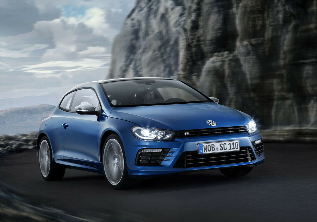Der frisch geliftete Scirocco mit kantigerer Optik