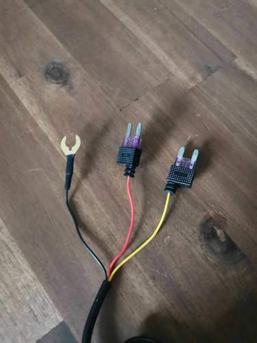 Anschluesse Batterie Waechter..jpg