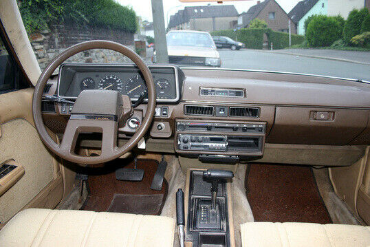 Datsun Laurel