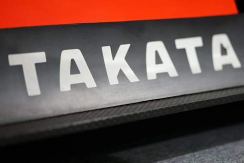 Wegen Defekten an den Airbags von Takata müssen weltweit Millionen von Fahrzeugen zurückgerufen werden