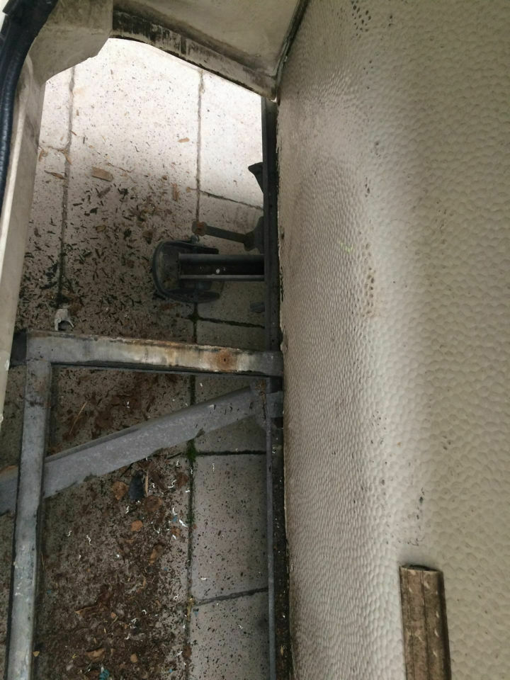 Deichselkastenboden durchgefault! Kein TÜV, wie reparieren?