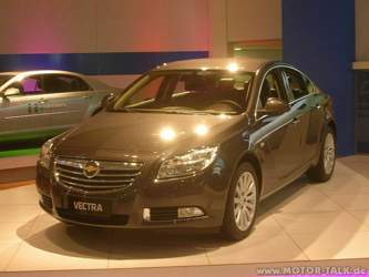 800px-chevrolet-vectra-2009