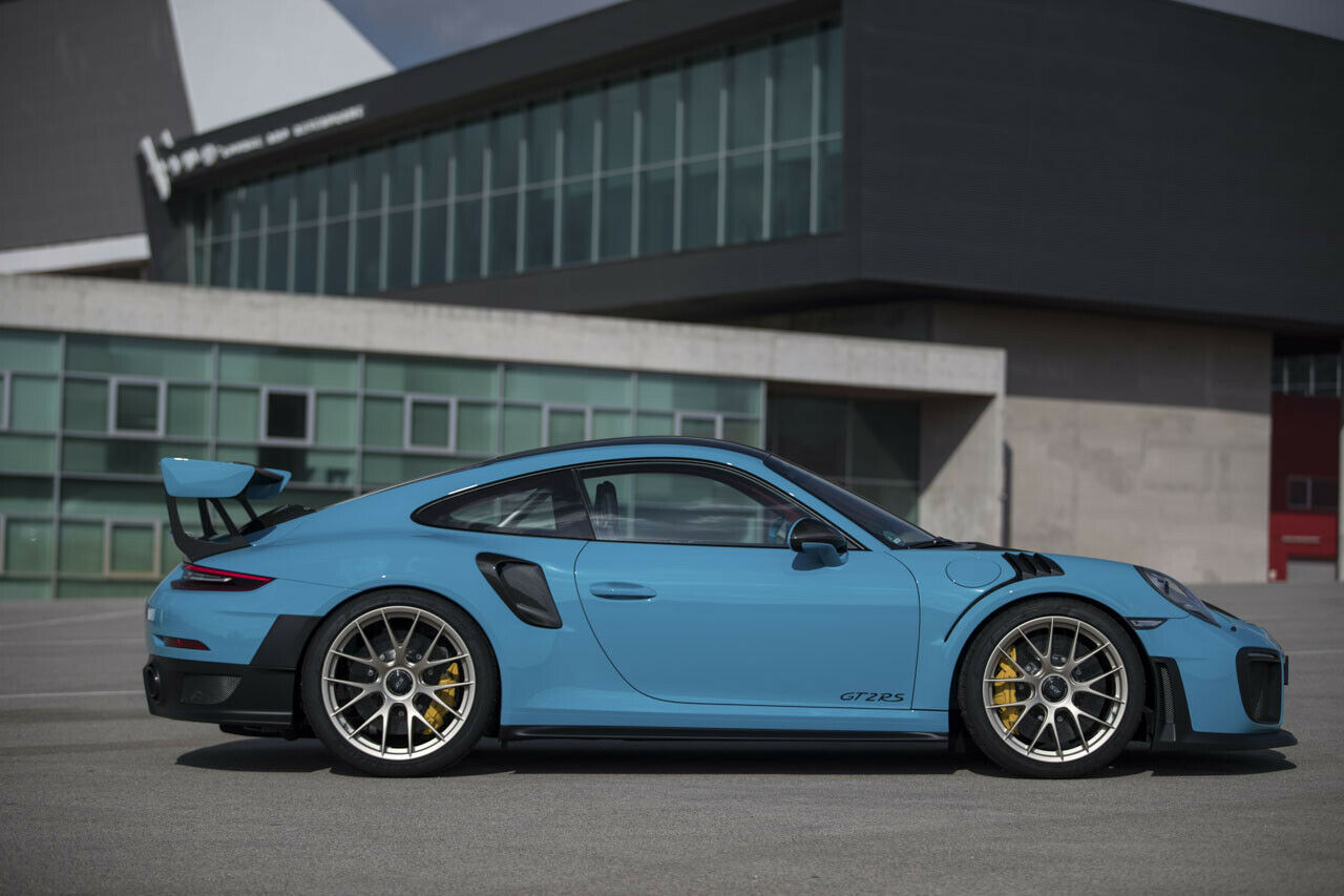 Porsche 911 GT2 RS: Seitenansicht