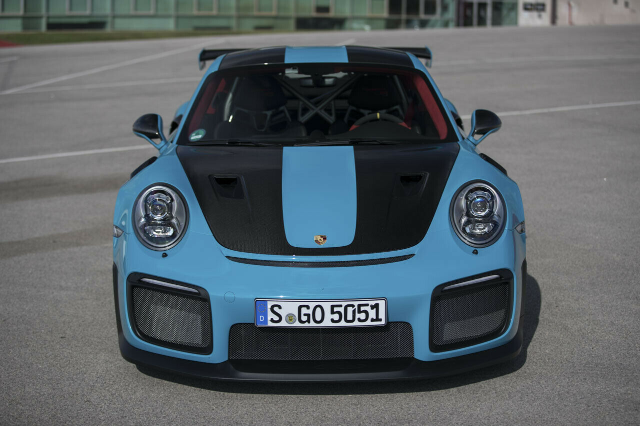 Porsche 911 GT2 RS: Frontansicht