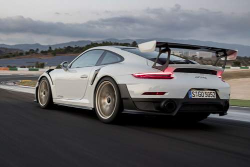3,8-Liter-Boxer im Porsche 911 GT2 RS: 700 PS, 750 Newtonmeter Drehmoment