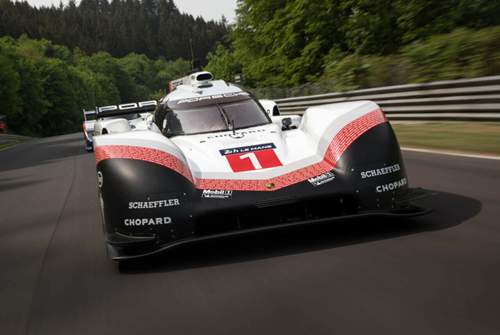 Der Porsche 919 Hybrid Evo ist ein modifizierter Le-Mans-Renner ohne Begrenzungen durch Reglements