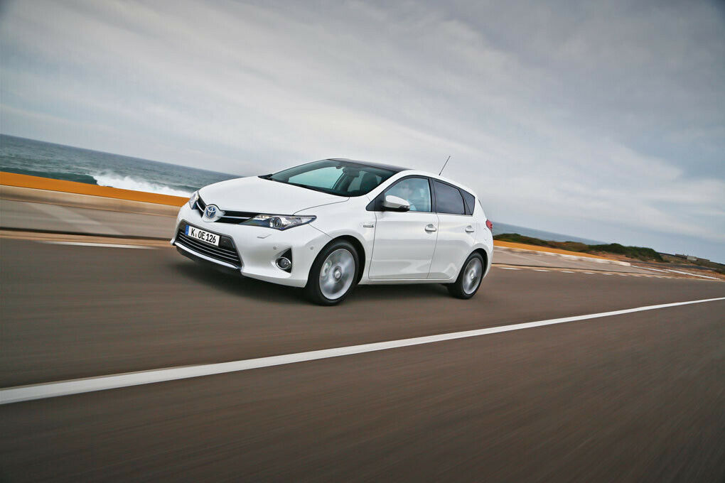 Für Toyota ist der Hybrid längst kein alternativer Antrieb mehr. Der Auris beweist das eindrucksvoll.