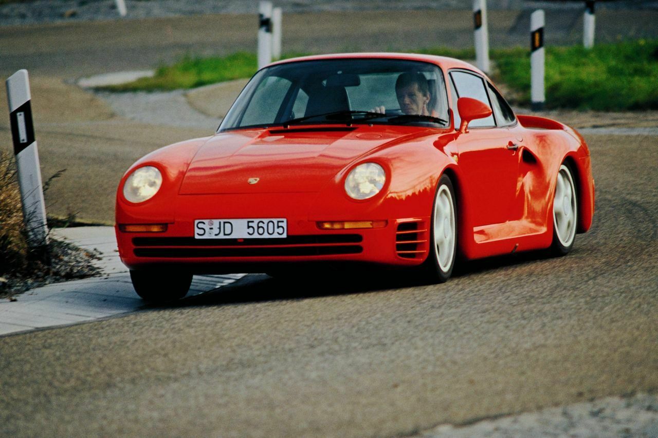 1987: Ein junger Walter Röhrl im Porsche 959