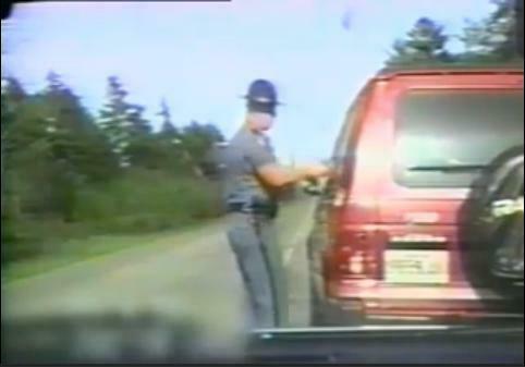Der coolste Cop / andere an seiner Stelle wären schon längst ausgeflippt