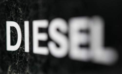 Den Diesel für tot erklären? Das finden Experten wie Willi Diez übertrieben, doch die EU drängt zu schärferen Sanktionen und weitergehenden Reformen