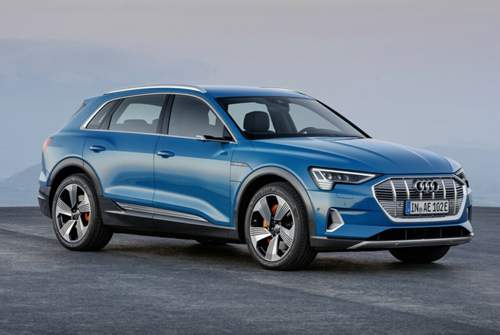 Zwei Elektromotoren im Audi E-Tron liefern eine kurzzeitige Maximalleistung von 300 kW (408 PS)