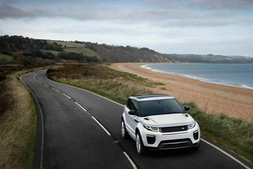 Zum Modelljahr 2016 erhält der Evoque neue Dieselmotoren mit AdBlue-Einspritzung im Abgastrakt. Damit schafft er die Euro-6-Norm (Pflicht ab September)