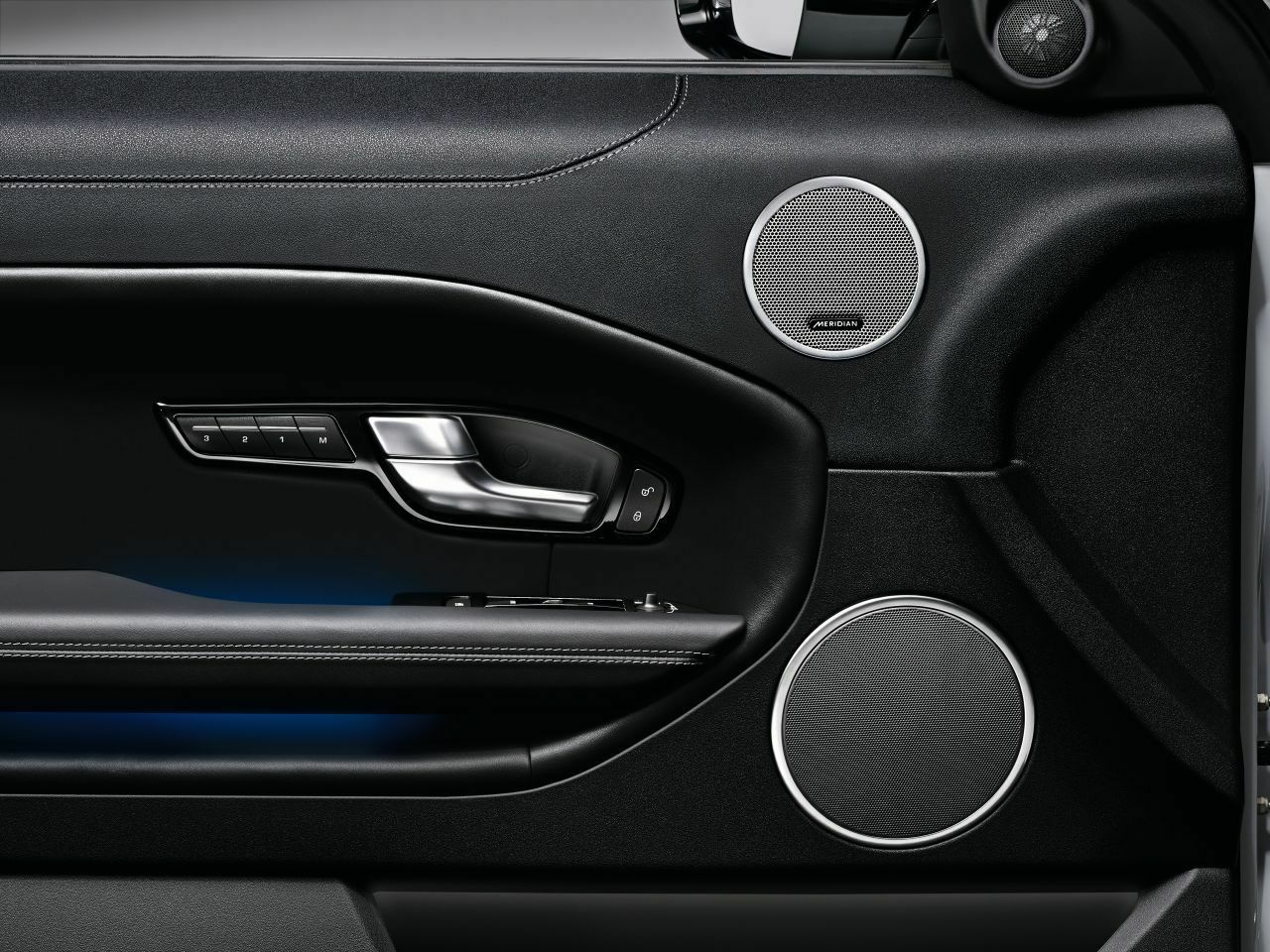 Range Rover Evoque Facelift: Türverkleidungen